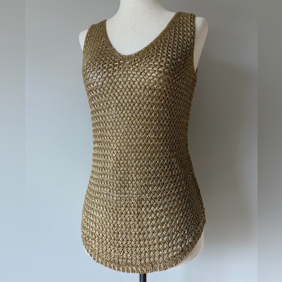 Lilly Pulitzer Tops - Lilly Pulitzer Gold Metallic Gina Tank